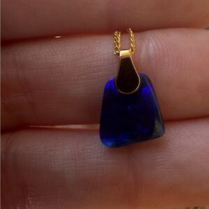 Estate Deep Blue Gold Pendant Necklace